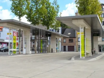 Bushaltes De Lijn Roeselare, foto 6